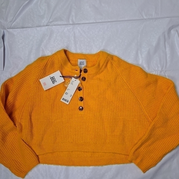 URBAN Outfitters BDG Harlow Henley Sweater - Picture 6 of 9